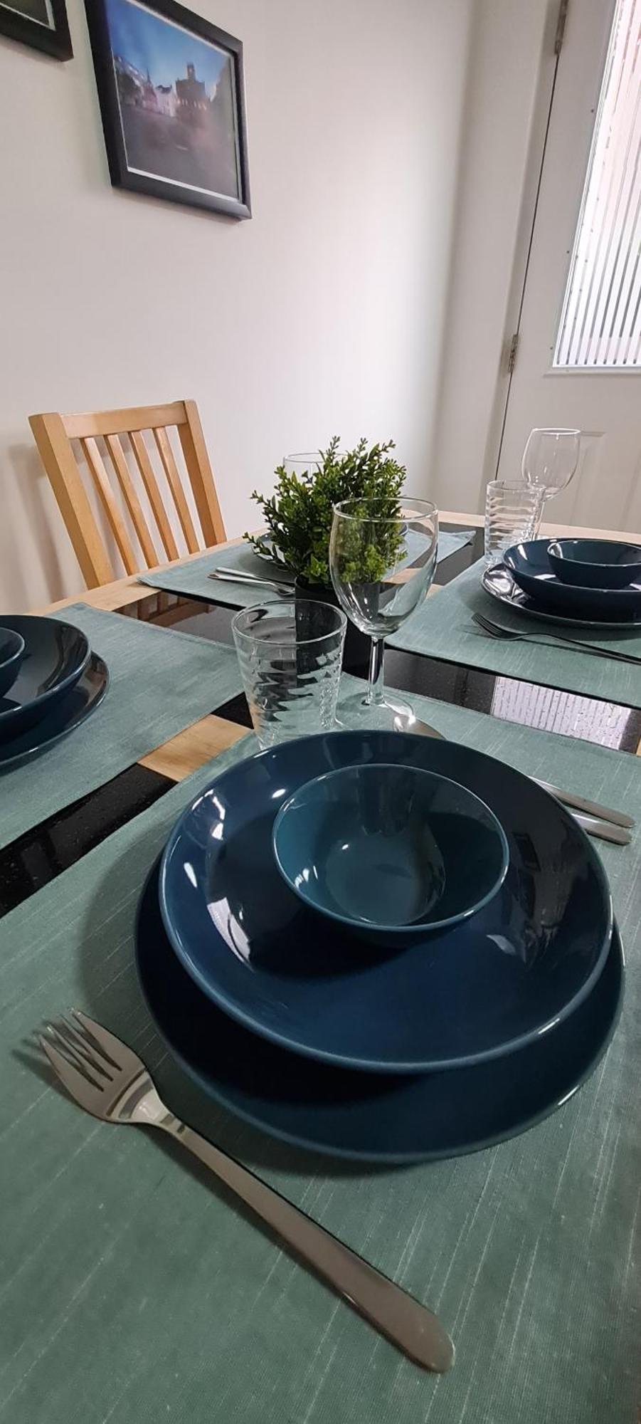 Stylish Home In Linlithgow With Free Parking Exterior photo